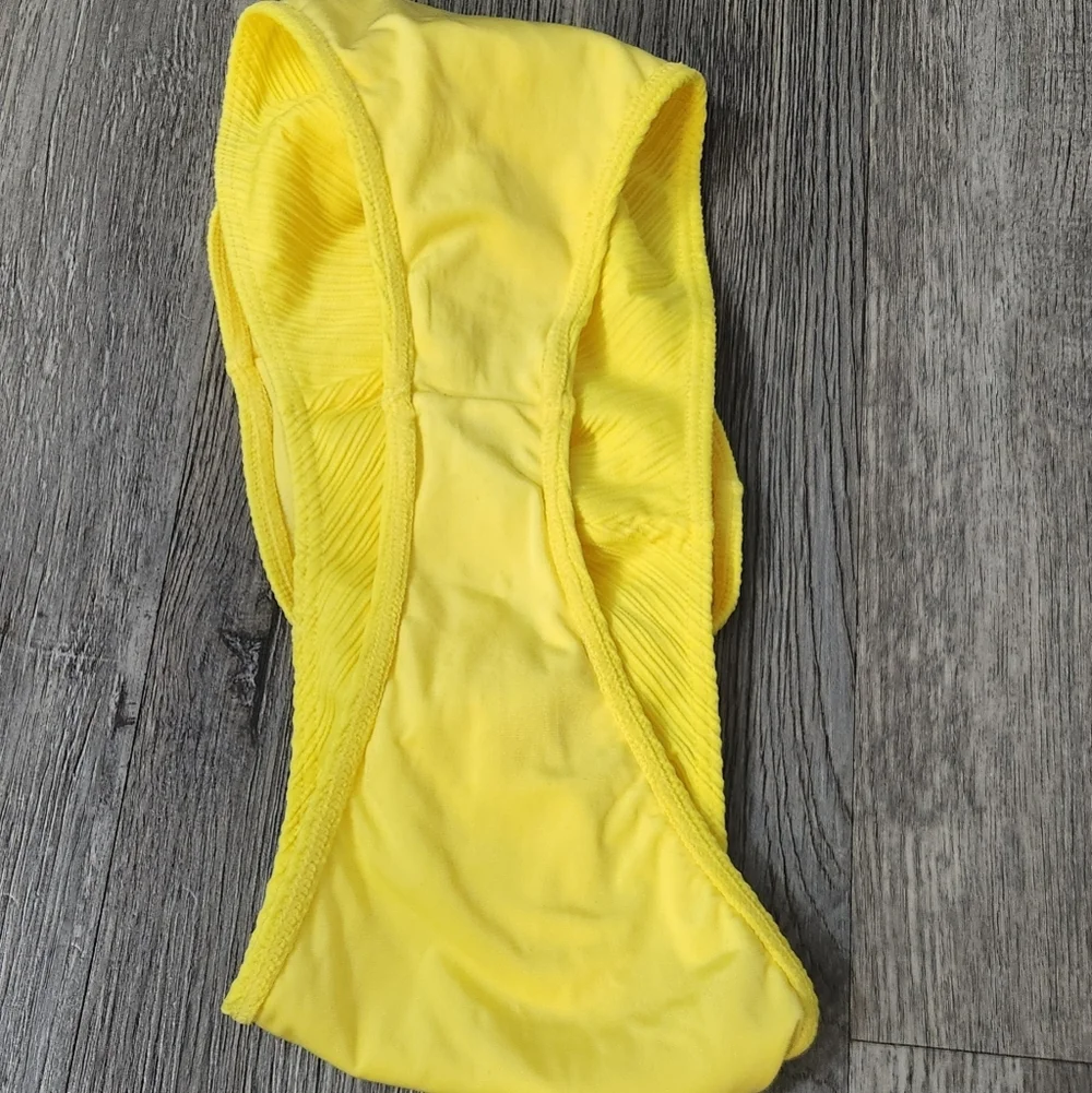 New!Frankie's Bikinis Yellow Anne Plisse  Ribbed High-Waisted Bikini‎ Bottom